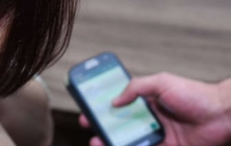 За интимные фото вымогали деньги у жительницы Новогрудка. Фотографии украли у мужа