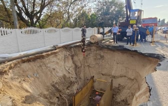 Огромная яма напротив «Короны» в Бресте. Рассказываем, в чем дело