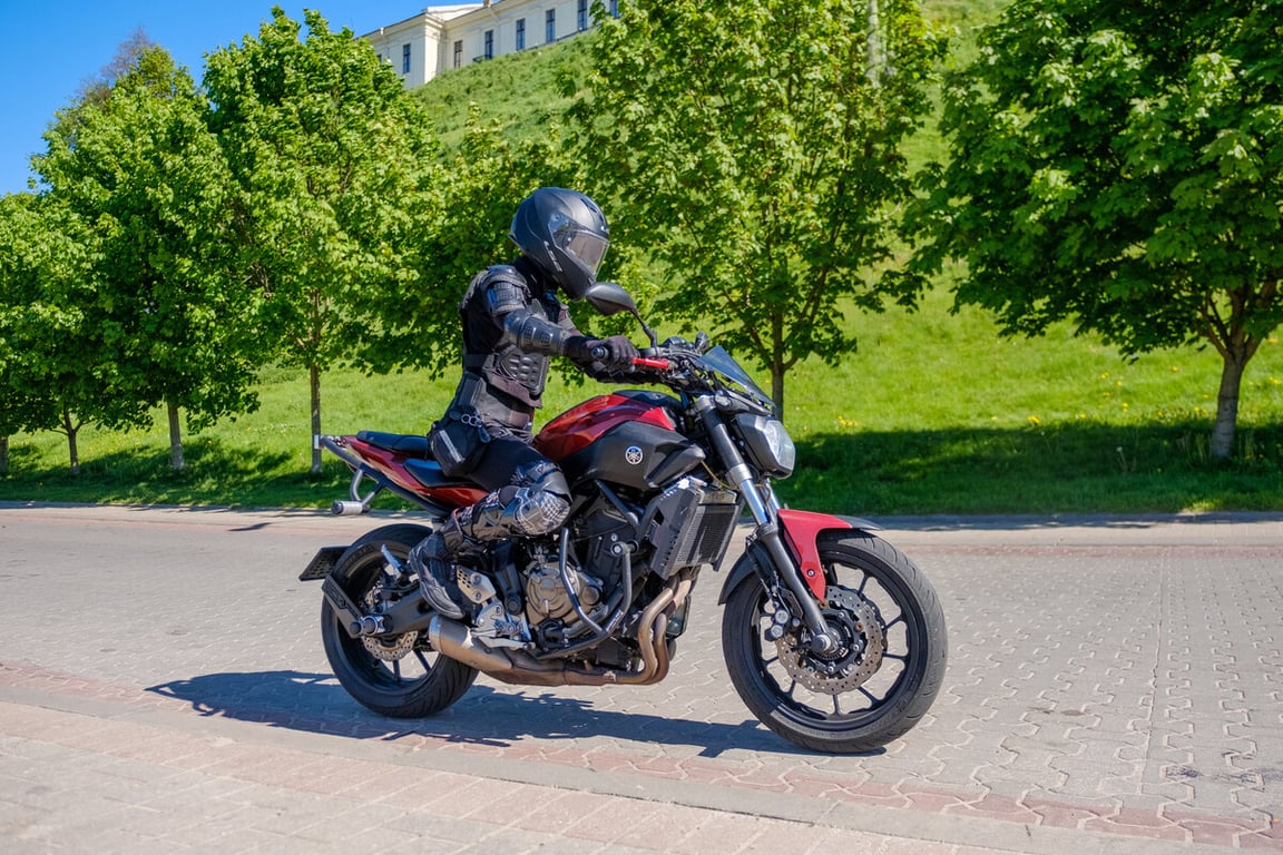 Белоруска рассказала об опыте езды на Yamaha FZ-07