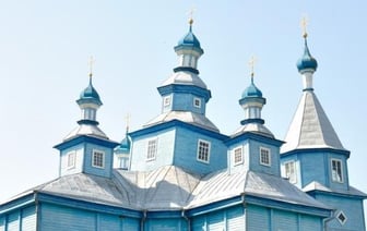 Кресты и ладанки запрещено забирать за долги из храмов Беларуси