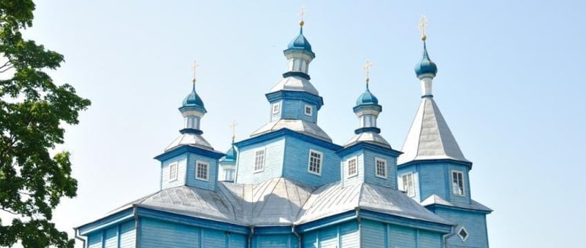 Кресты и ладанки запрещено забирать за долги из храмов Беларуси