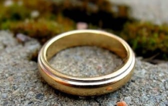 Почему потерять обручальное кольцо — плохая примета?