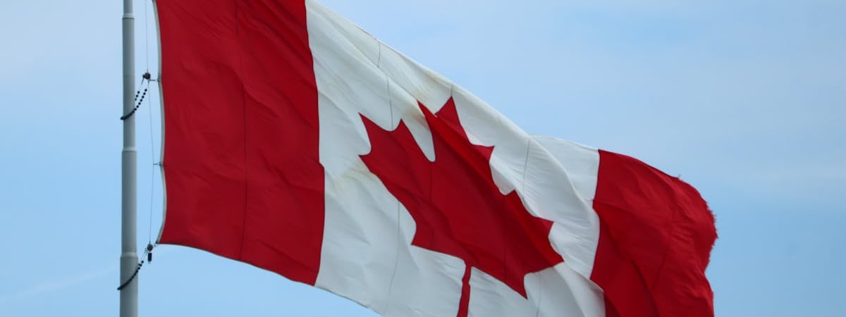 Крупнейшая провинция Канады отказалась от продажи алкоголя из США