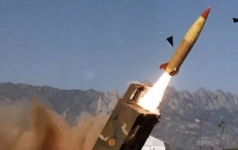 Байден разрешил Киеву бить ракетами ATACMS вглубь территории России