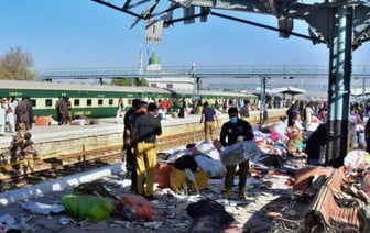 24 человека погибли в Пакистане из-за взрыва на вокзале