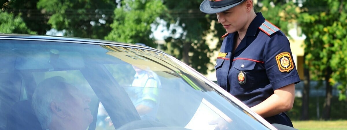 ГАИ на 4 дня отправила патрули к магазинам по всей Беларуси. Когда пройдёт «обмен нарядами ДПС»?