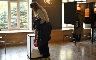 Литовская партия, предложившая отменить санкции против Беларуси, заняла 3 место. Как прошёл первый тур выборов в Сейм?