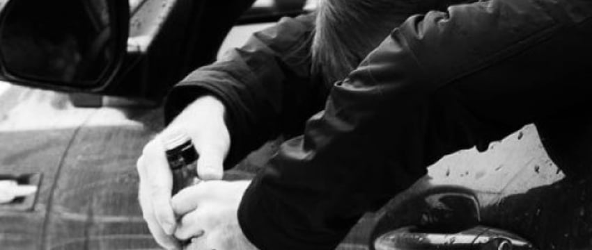 Угнал машину и сломал позвоночник – все это в Каменецком районе