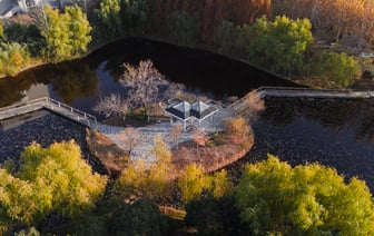 Китай ограничил поставки компонентов для дронов в ЕС и США