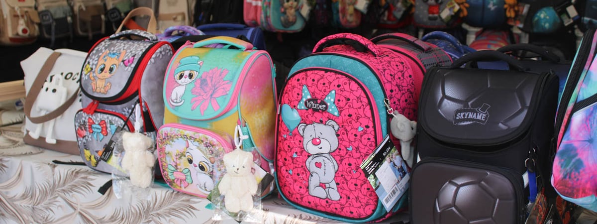 Проверьте портфели — узнали, сколько должен весить школьный рюкзак