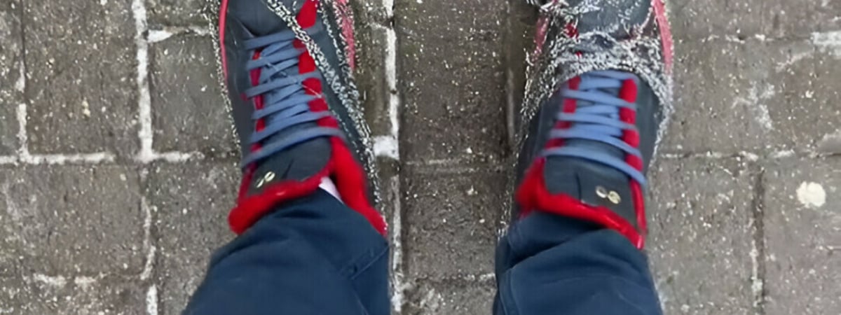 «Уж лучше так, чем в травмопункт» – Минский блогер показал дешевый лайфхак против гололеда — Полезно