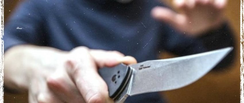 Бобруйчанин напал с ножом на милиционеров, те открыли огонь