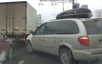 Перегородил дорогу, а после стал «учить»? Непонятное поведение водителя