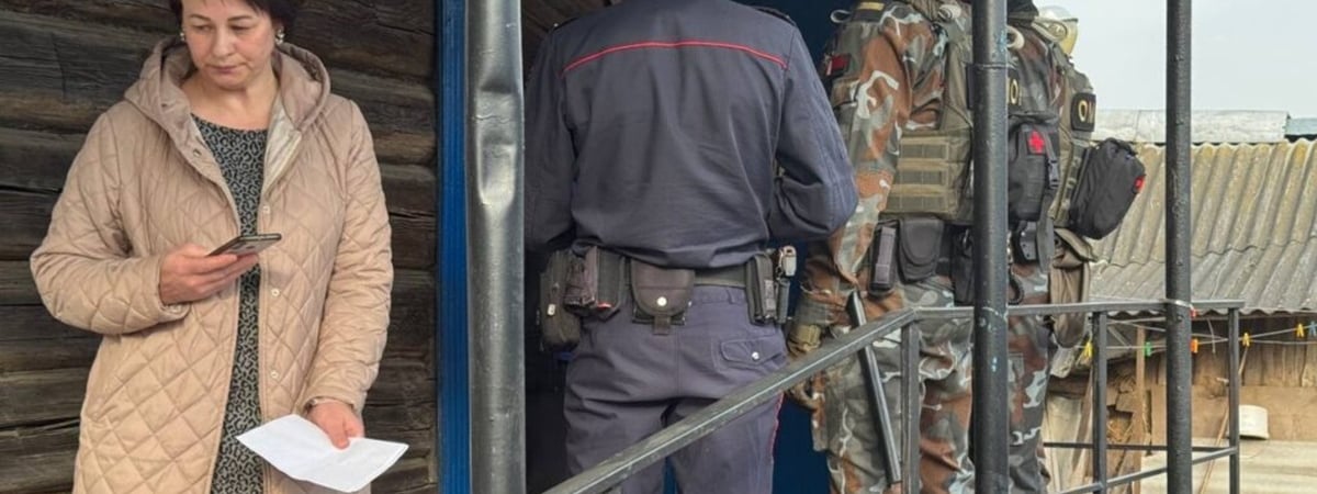 Сельсоветы и ОМОН устроили рейды на Минщине. Кому ждать гостей в полной амуниции?