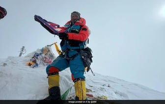 Непалька Ками Рита совершила рекордное восхождение на Эверест в 30-й раз