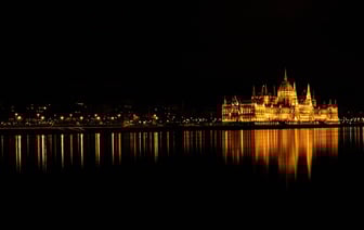 Депутаты Орбана бойкотировали заседание парламента по вступлению Швеции в НАТО