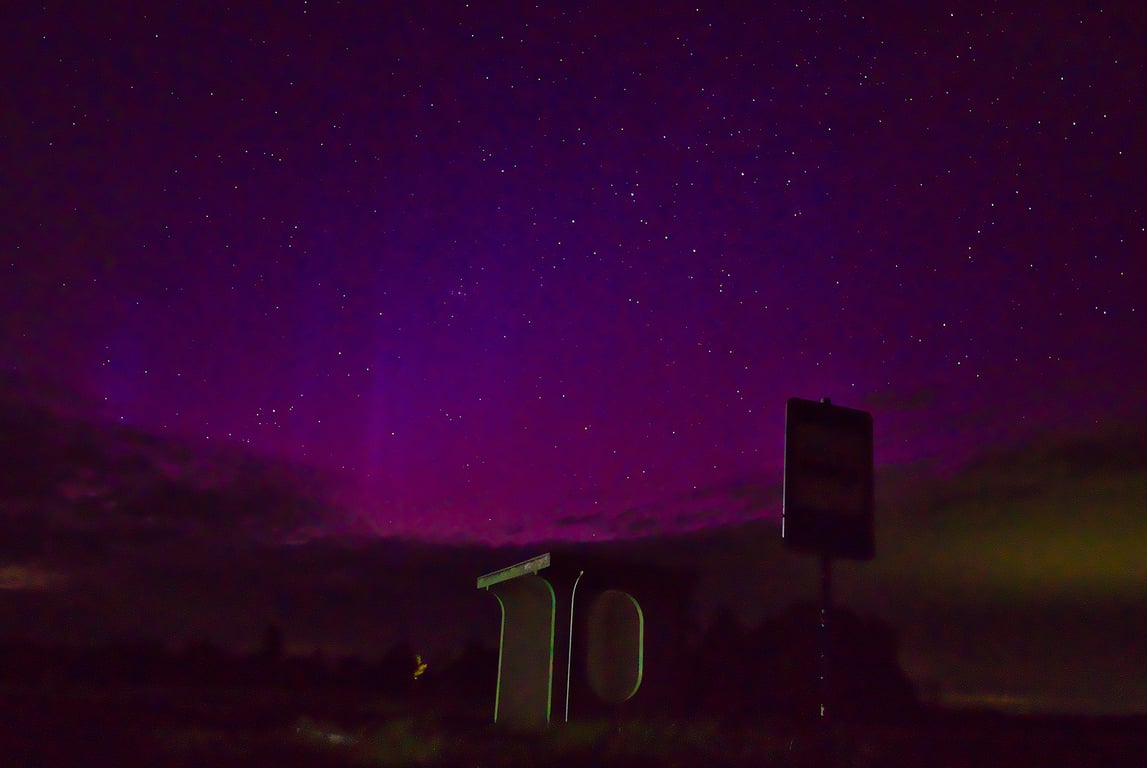 Северное сияние над Витебской областью в Чашникском районе. Фото Сергея Серебро