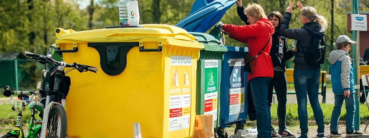 В ЖКХ Минска предложили вернуться к общим контейнерам для мусора. А что будет с сортировкой?