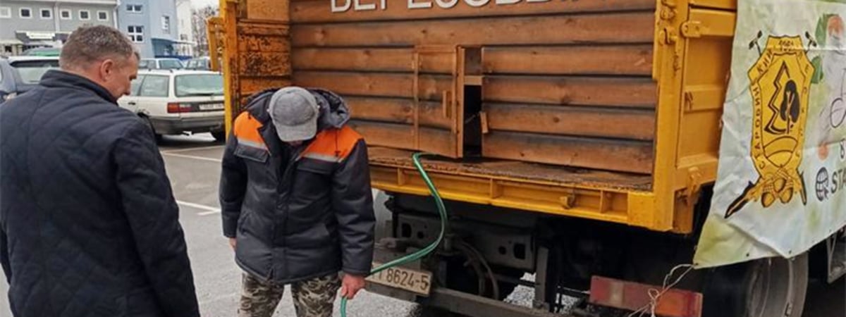 Теперь точно. Минский лесхоз назвал цены и адреса продажи берёзового сока. Что в других регионах?