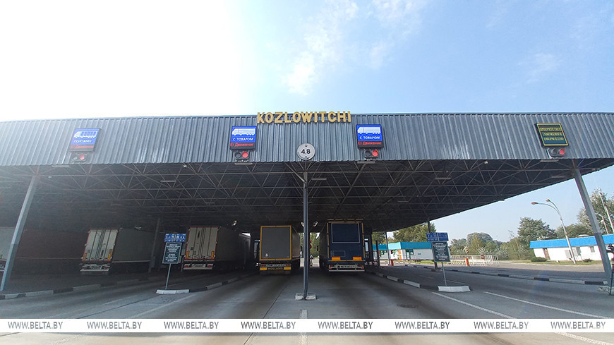 Новый инспекционно-досмотровый комплекс монтируют в пункте пропуска «Козловичи»