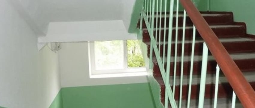 За хранение чего в подъездах многоэтажек выпишут большой штраф