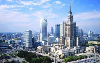 Польша увеличивает пособие для тех, кто получил международную защиту и участвует в программе интеграции