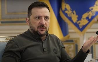 «Погибли люди в Офисе» — Зеленский заявил о попытках убить его в начале войны