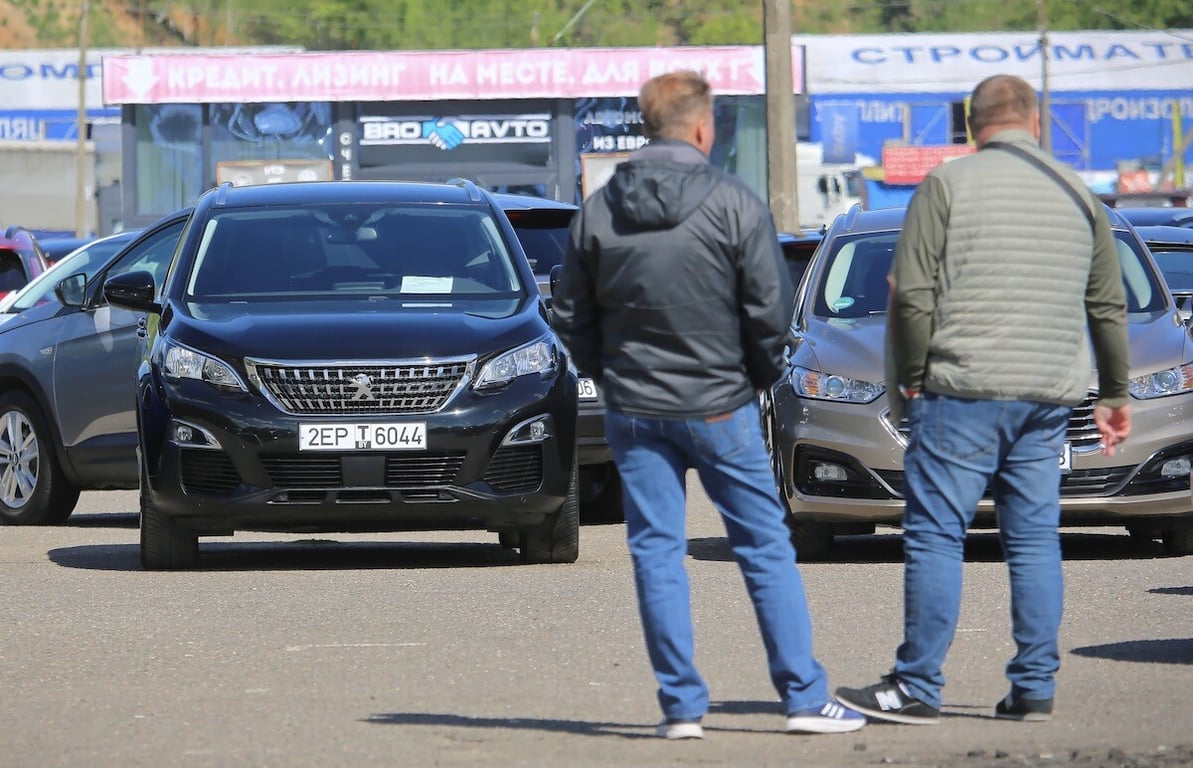 Что происходит с ценами на свежие иномарки в Бресте