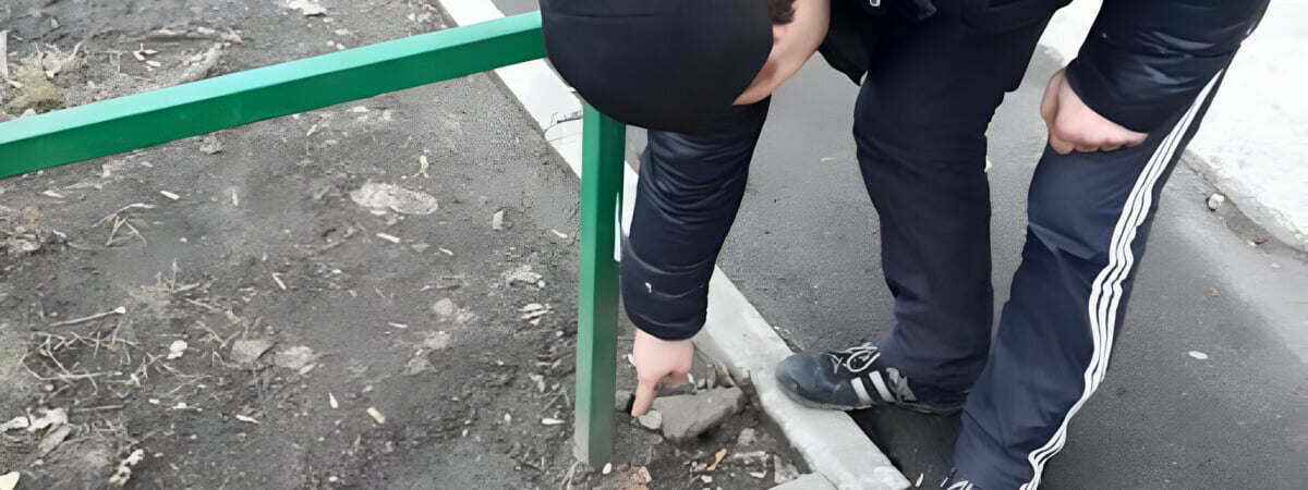 В Гродно милиционеры устроили «закладку наркотиков» на глазах у окружающих