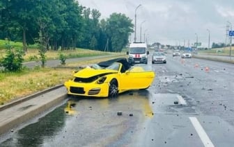 В Беларуси на аукцион выставили разбитый в ДТП Porshe. Вот какой была финальная ставка