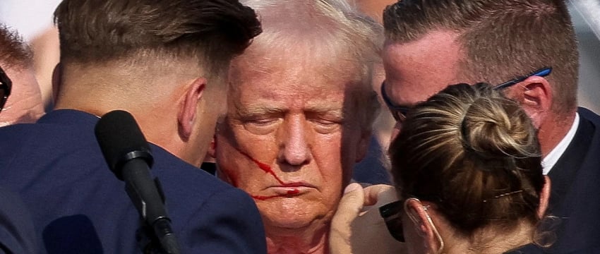 ФБР подтвердило, что Дональд Трамп был ранен пулей при попытке покушения.