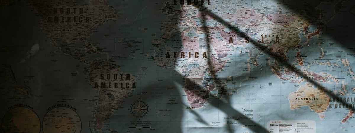 Более 400 легковушек и 55 автобусов ожидают въезда в Польшу из Беларуси