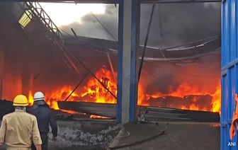 В Здании Фармацевтического Гиганта В Копенгагене Вспыхнул Пожар