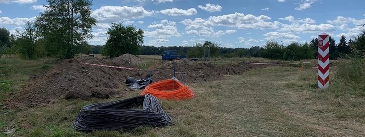 Польша возводит электронный барьер на пограничной с Беларусью реке Буг