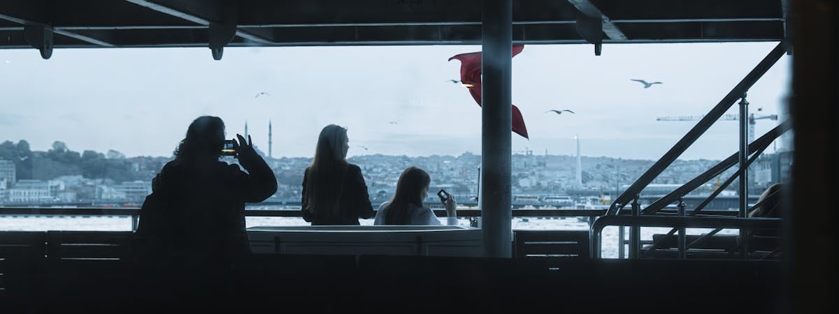 В ряде городов Грузии прошли женские марши против закона об "иноагентах"