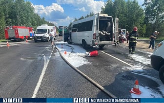 ДТП на автодороге: Маршрутка столкнулась с трактором, два человека в реанимации