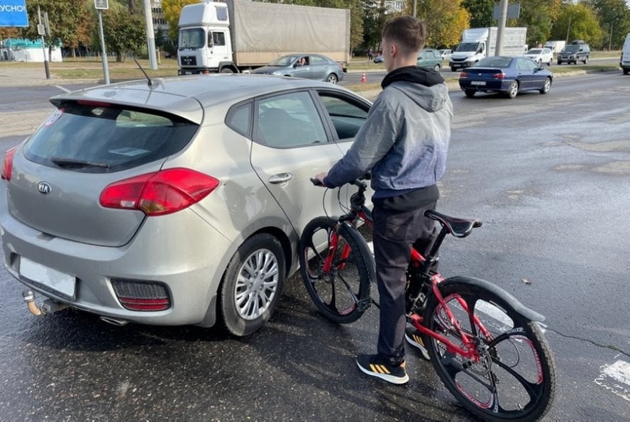 В ДТП пострадал велосипедист. Следствие установило: водитель автомобиля не виноват