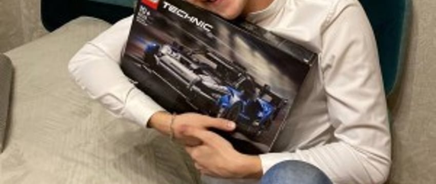 «Рад этому больше, чем какому-нибудь iPhone». Белорусы показывают свои подарки