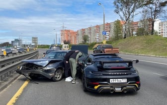 ДТП на МКАД в Минске: Порше и Ауди столкнулись