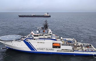 На танкере предположительно из «теневого флота» РФ, задержанном Финляндией в связи с разрывом кабеля в море, нашли шпионское оборудование