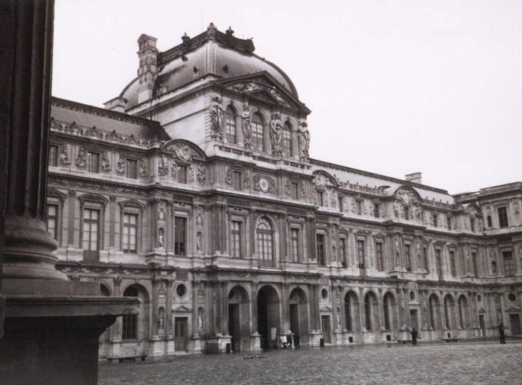 Наладили производство подделок и обманули Лувр: как братья из Одессы заработали на фальшивых древностях