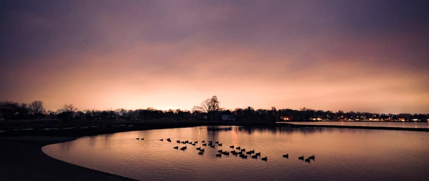 Известно о 143 задержаниях во время рейда силовиков по семьям политзаключенных