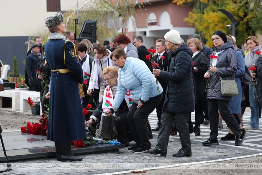 Обновленную мемориальную зону в память о жертвах брестского гетто открыли в Бресте