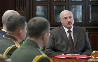 Былых сілавікоў і вайскоўцаў пазбавяць пэнсіі пры пераезьдзе ў «недружалюбныя краіны»