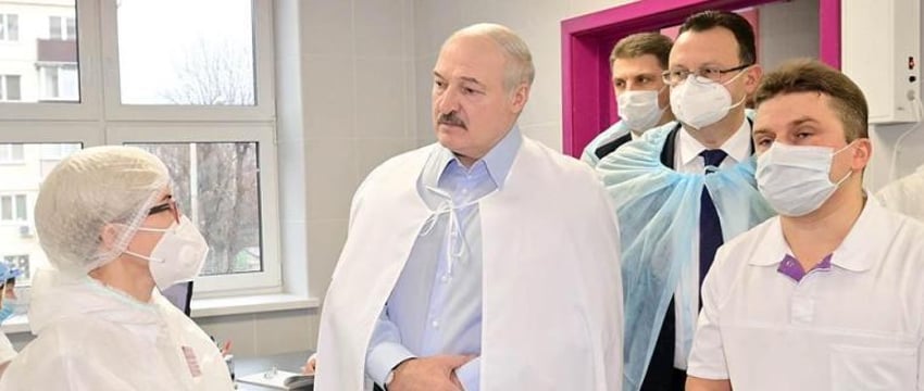 Лукашенко поздравил медиков Беларуси с профессиональным праздником