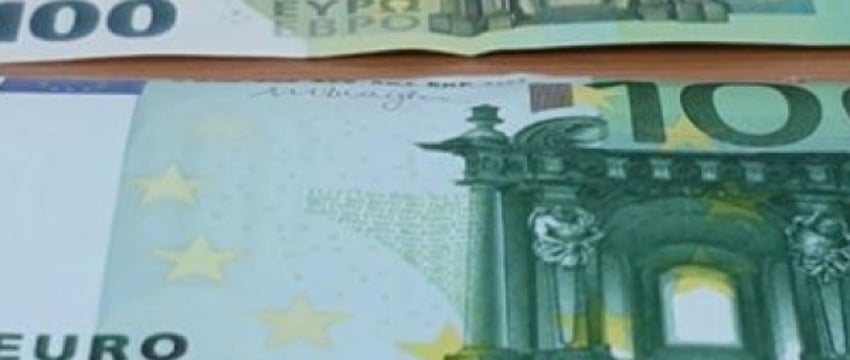 Жителю Пинска ошибочно выдали в банке 350 евро — как развернулась ситуация дальше