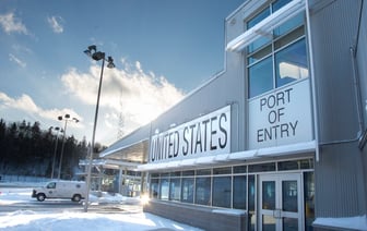 ГПК Беларуси показал видео с украинского дрона, сбитого возле границы. Что на записях? — Видео