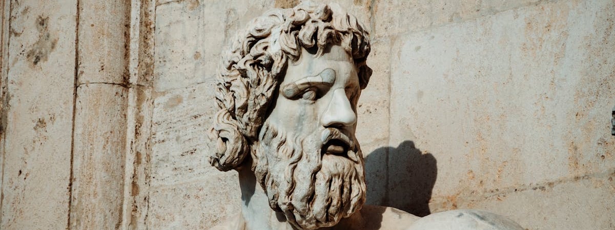 Правительство запретило ввозить в Беларусь произведенные в Литве колготы и чулки