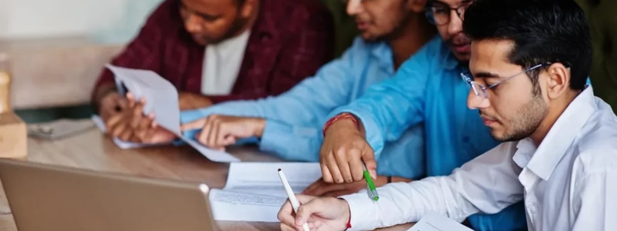 В Индии студент подал в суд на университет, провалив экзамен, на который ответил с помощью ИИ