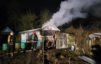 Бабушка собрала угли и оставила их в ведре — какие пожары произошли в Гродненской области за выходные